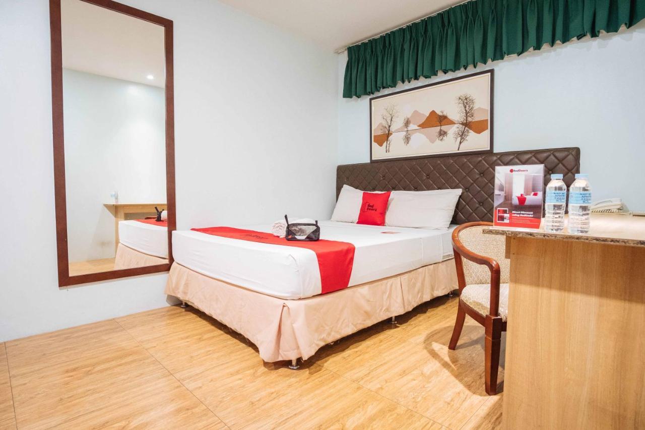Reddoorz Plus Near Cebu Capitol Extérieur photo